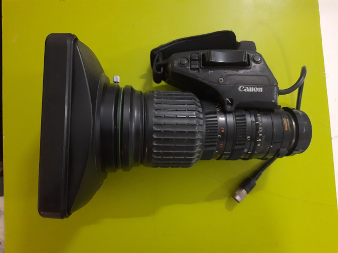 Canon YJ12x6.5 Broadcast SD Lens 2/3" B4 Mount