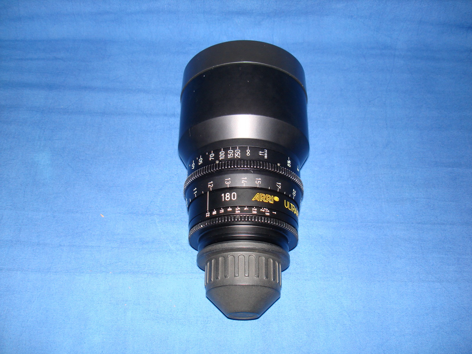 Canon Vintage Telephoto Lens (No. 72700)