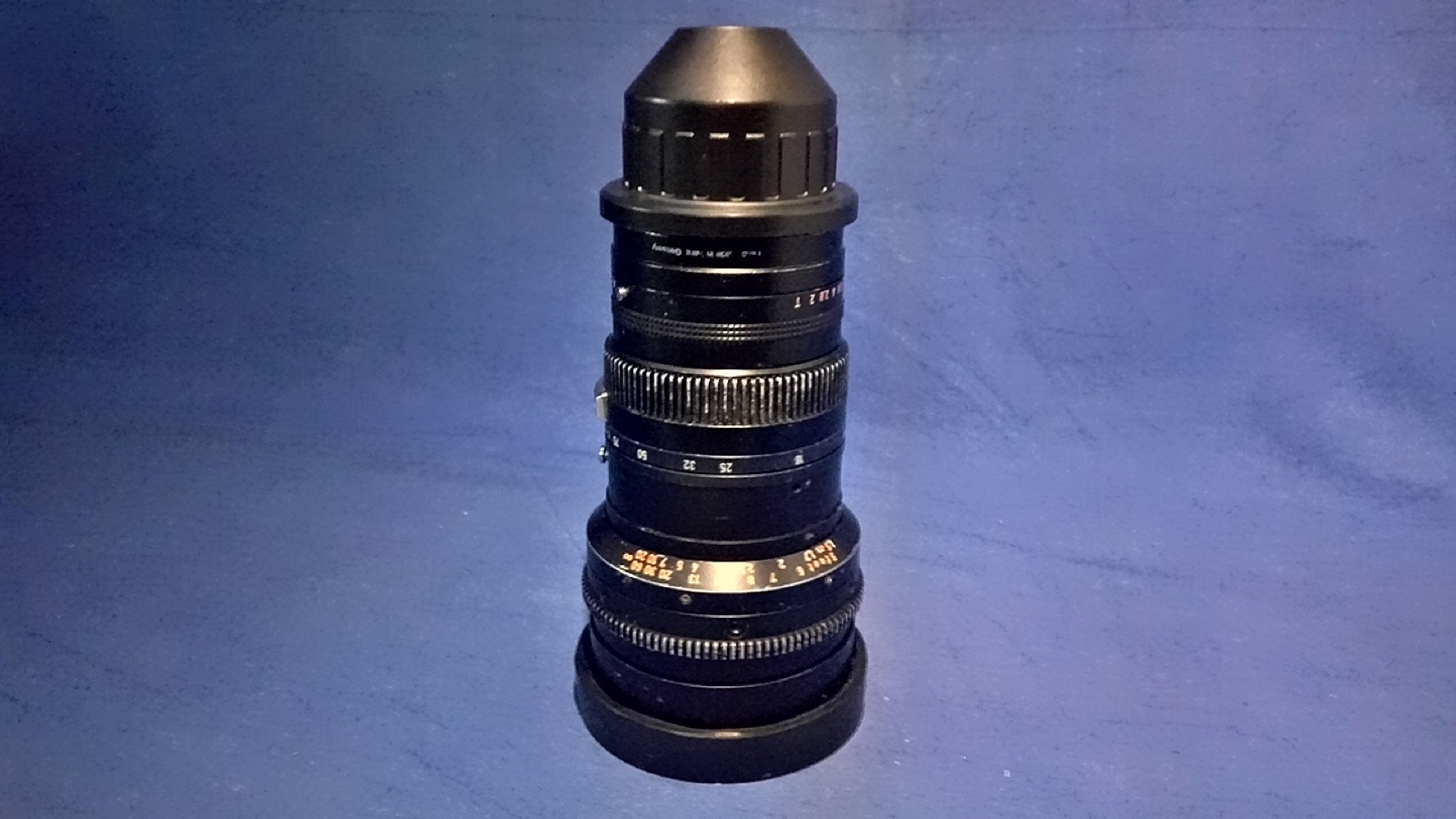Carl Zeiss Super 16 Set — Distagon 9.5mm and 10-100 Zoom