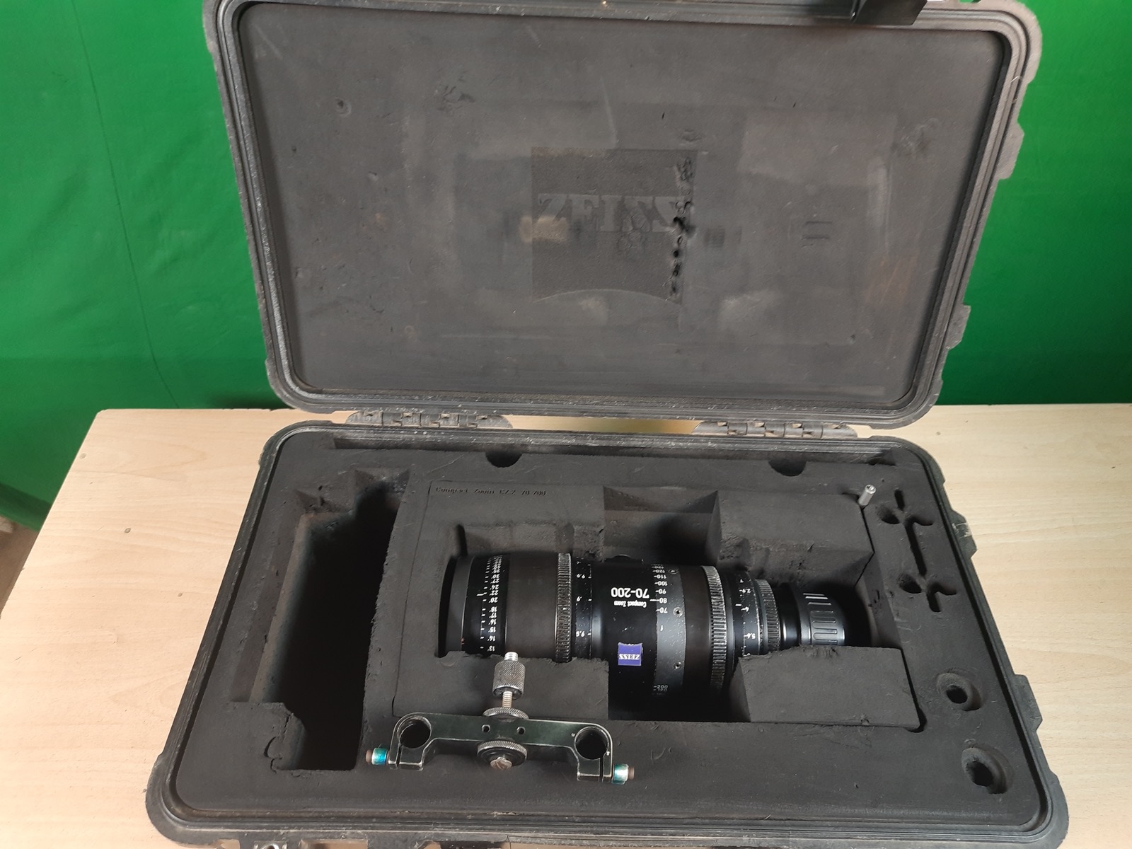Zeiss Compact Zoom CZ.2 70-200mm PL Mount